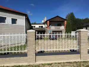 Tolli Hostel & Holiday House