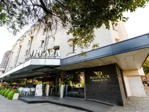 Plaza V Hotel
