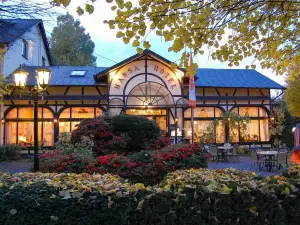 Hansa Hotel