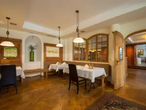 Der Thaller - Wirtshaus - Restaurant - Hotel