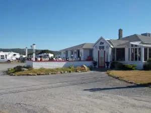 Le Pirate Motel et Camping