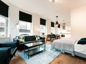 Familie Hotel & Apartments Alkmaar