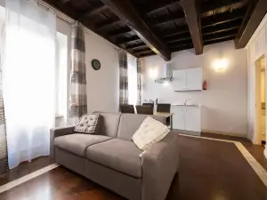 Magenta Collection Crociferi 1