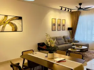 Tripple-A Homestay at Sireh Residence
