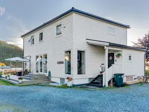 Strandheimen Guesthouse