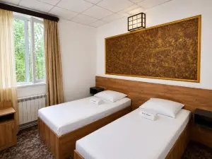 Sochi Resort-Pine Garden Boutique Hotel and Pool Stepanavan