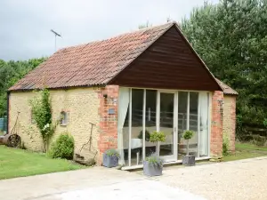 Cromhall Farm