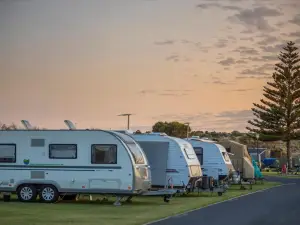Moana Beach Tourist Park