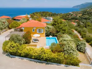 Mouzakis Villas