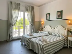 Hotel Mitra Crisálida