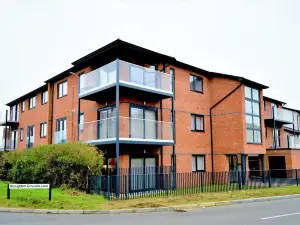 Exec 2Bed 2Bath Serviced Apartment Balcony Parking