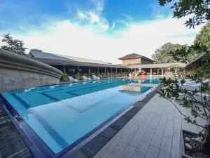The Full Moon Hotel Katunayake
