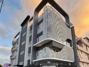 Coral Shelters Luxe Service Apartments Kochadai