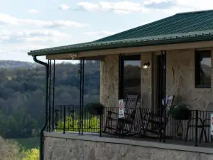 Carlton Marion Inn
