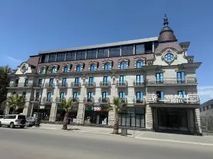Vis Palm Hotel Ganja