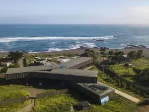 Hotel Punta Sirena