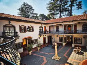 Three Rivers Lodge and Villas