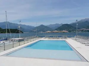 拉戈多拉托濱湖小屋 - 湖畔