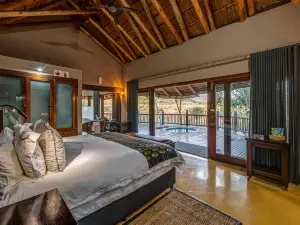 Etali Safari Lodge