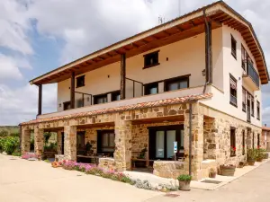 Hotel Valdelinares (Soria)