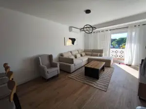Praia dos Aveiros, one-bedroom, renovated, 5 minutes walk from the beach - Albufeira INN