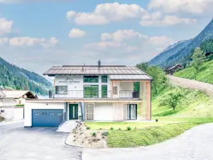 Apart Gstrein - Including Silvretta Premium Summercard