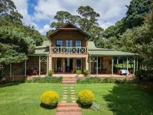 Halliwell Country Inn