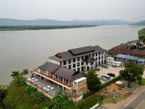 Sand & River Hotel - แซนด์ แอนด์ ริเวอร์ หนองคาย