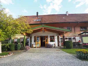 Zum Schwarzen Grat