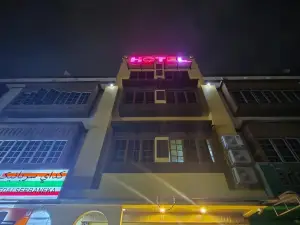StayZy的十五大道旅館