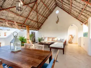Jua House