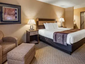 Crandon Inn & Suites