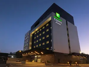 ホリデイ イン エクスプレス & スイーツ エンセナダ セントロ by IHG