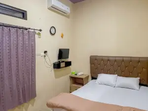 Ayna Syariah Mitra RedDoorz Indramayu