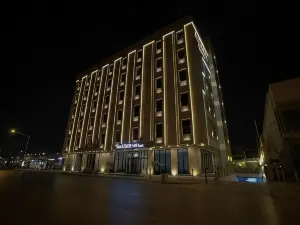 Azara Hotel