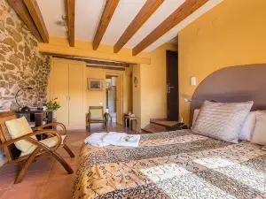 Hotel Cal Llop
