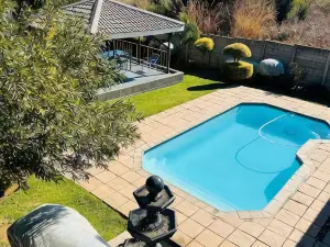 Zamambongi Guest Houses & Spa