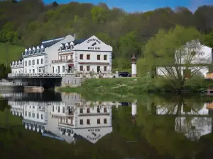 Romantic Hotel Mlýn Karlstejn