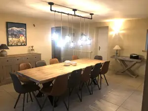 Une Chapelle en Soie