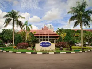 เลอกรองเดอร์ ปาล์มรีสอร์ท ยะโฮร์