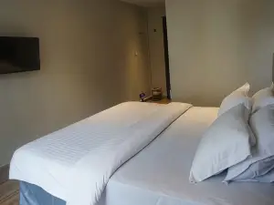 Al Fattah Hotel, Cafe & Meeting Room Bener Meriah