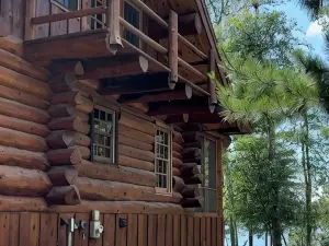 Eagle Nest Cabin