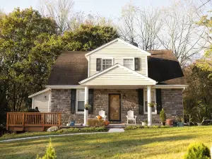 Charming, spacious house with large outdoor area.