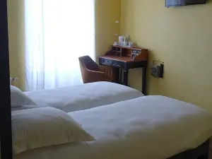 La Croix d'Or Logis Hôtels