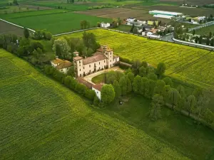 Ostello Castello Mina della Scala