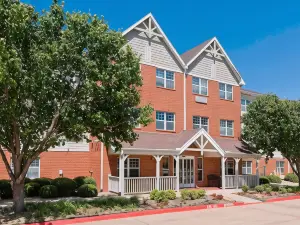 Candlewood Suites Bedford - Fort Worth by IHG