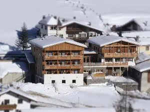Hotel Edelweiss