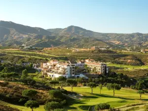 La Cala Resort