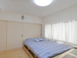 STAY IN OTAKI
