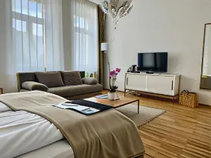 บวร์กบลิคโฮเทล